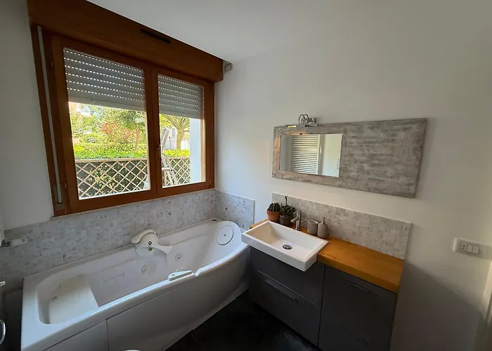 Centro - Residenza Romy Con Giardino - 5 Posti Letto ريميني