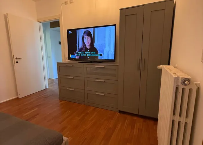 Centro - Residenza Romy Con Giardino - 5 Posti Letto