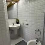 Centro - Residenza Romy Con Giardino - 5 Posti Letto