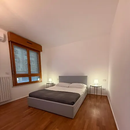 Apartamento Centro - Residenza Romy Con Giardino - 5 Posti Letto *