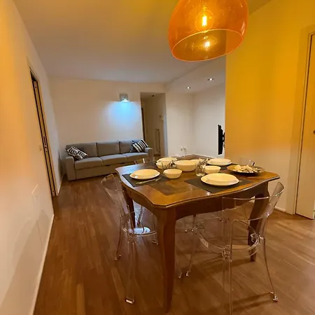 Centro - Residenza Romy Con Giardino - 5 Posti Letto Διαμέρισμα Ρίμινι